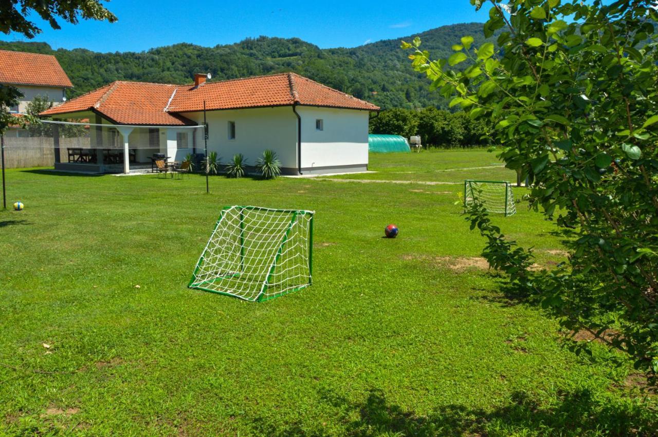 Villa Drinska Kucica Ljubovija Exterior foto